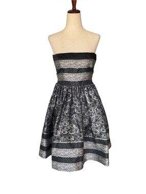 RED Valentino Strapless Black Silver Jacquard Cocktail Party Evening Dress 38 XS